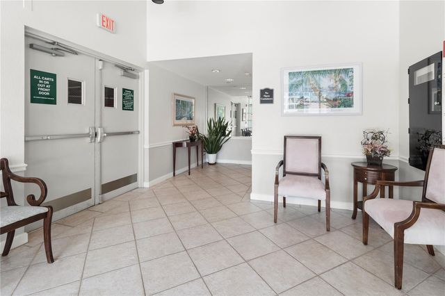 3731 SARASOTA SQUARE BOULEVARD 309E, Sarasota, FL 34238