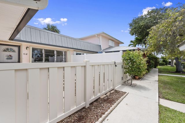 1772 Gulfstream Avenue C 2, Fort Pierce, FL 34949