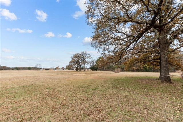 179 Hcr 2116, Whitney, TX 76692