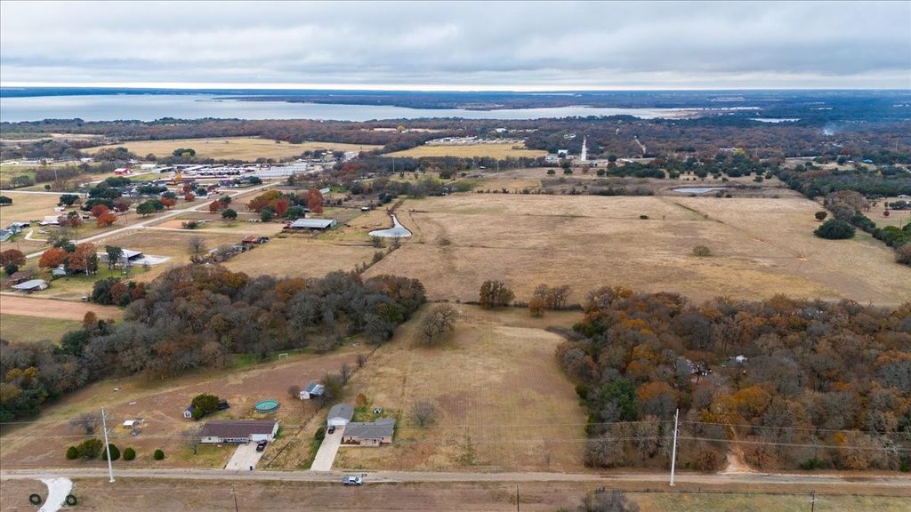 179 Hcr 2116, Whitney, TX 76692