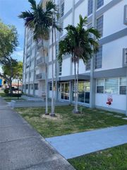 1400 SW 27th Ave 202, Miami, FL 33145