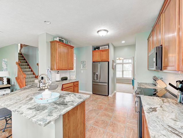 1347 Fir Lane, Avon, IN 46123