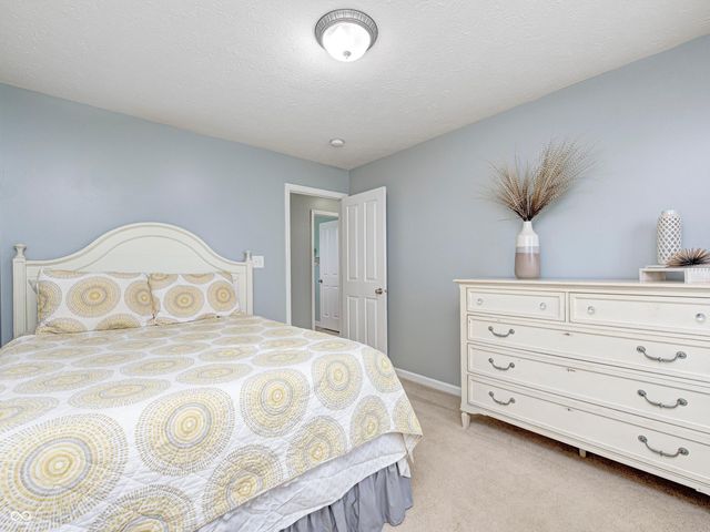 1347 Fir Lane, Avon, IN 46123