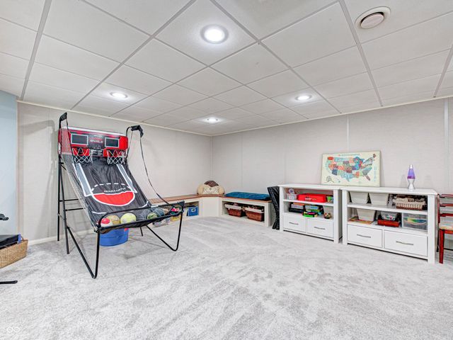 1347 Fir Lane, Avon, IN 46123