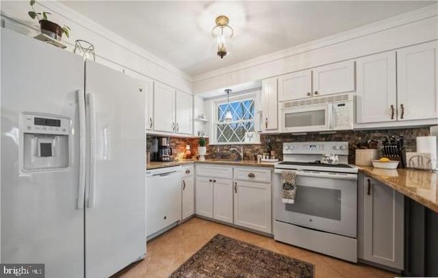 175 DEER TRL DR, Saylorsburg, PA 18353