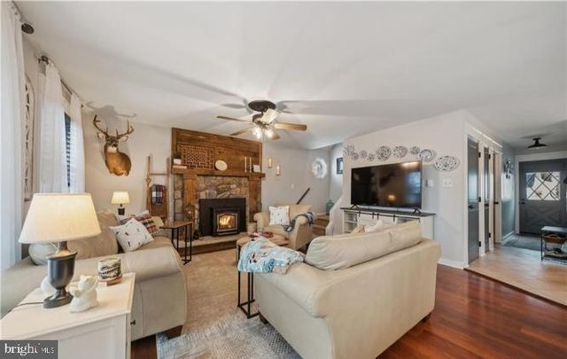 175 DEER TRL DR, Saylorsburg, PA 18353