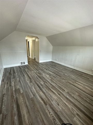 6453 W Point Street, Taylor, MI 48180