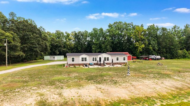 815 Sheila Dr., Johnsonville, SC 29555