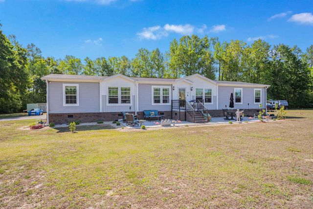 815 Sheila Dr., Johnsonville, SC 29555