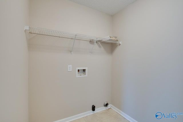 530 Wade Road, Owens Cross Roads, AL 35763