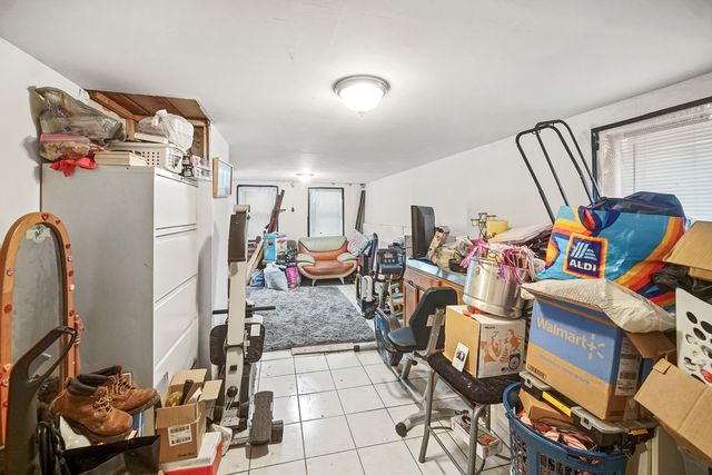 9620 S Exchange Avenue, Chicago, IL 60617