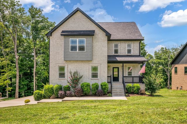 420 Stonemeadow Rd, Clarksville, TN 37043