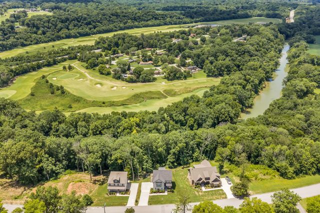 420 Stonemeadow Rd, Clarksville, TN 37043
