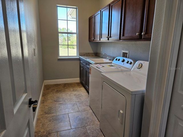 10112 SHORTLEAF COURT, Weeki Wachee, FL 34613