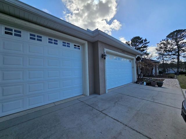 10112 SHORTLEAF COURT, Weeki Wachee, FL 34613