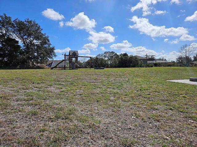 10112 SHORTLEAF COURT, Weeki Wachee, FL 34613