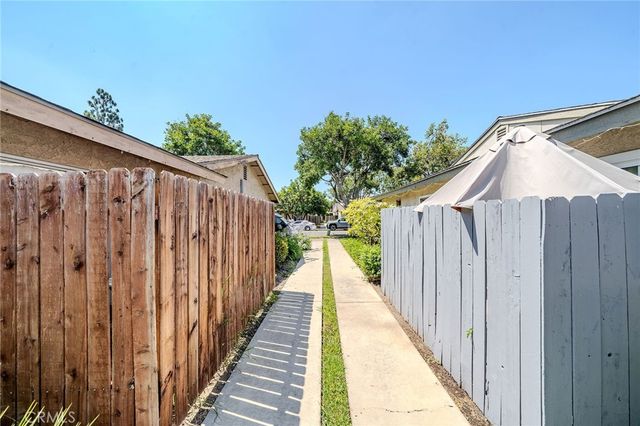 18281 Plaza Way, Tustin, CA 92780