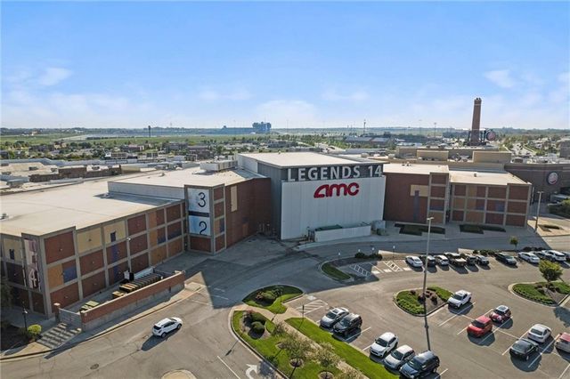 5301 N 104th Street, Kansas City, KS 66109