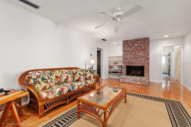 3859 NW 32ND PL, Gainesville, FL 32606