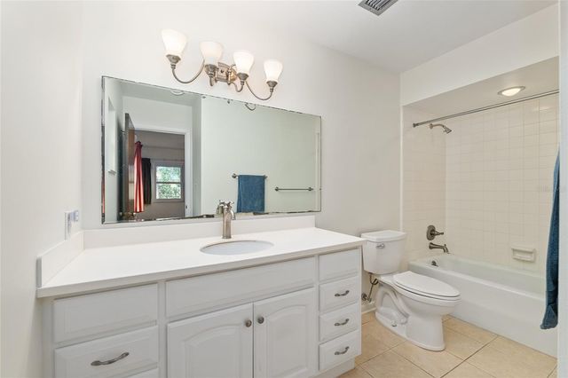3859 NW 32ND PL, Gainesville, FL 32606