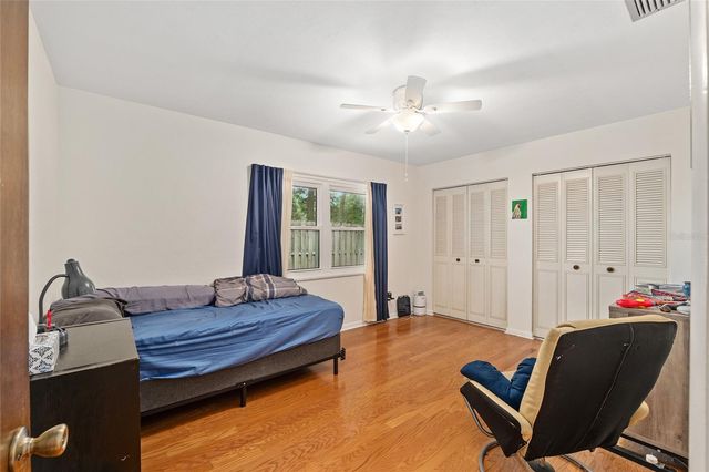 3859 NW 32ND PL, Gainesville, FL 32606