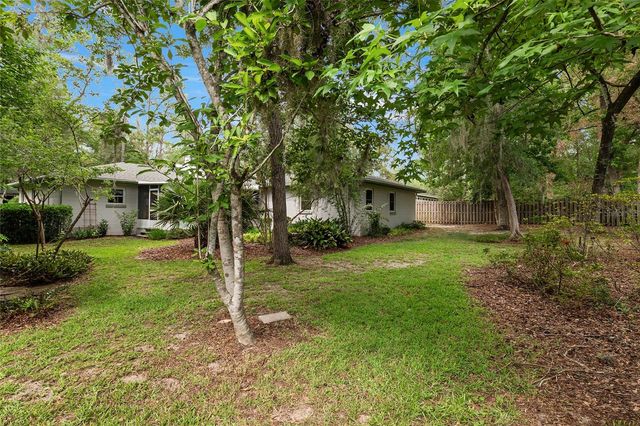 3859 NW 32ND PL, Gainesville, FL 32606