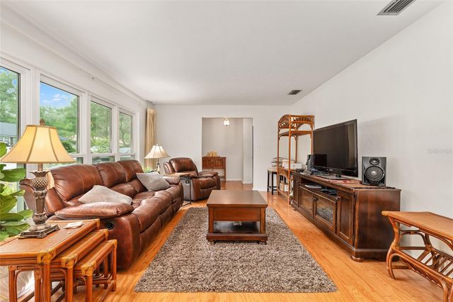 3859 NW 32ND PL, Gainesville, FL 32606