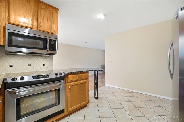 2324 Belloak Drive, Dayton, OH 45440