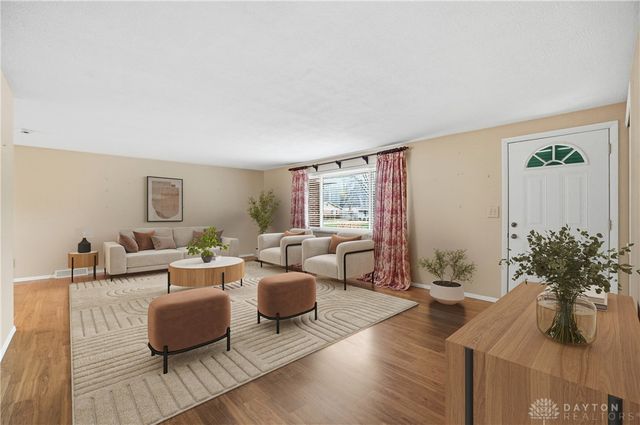 2324 Belloak Drive, Dayton, OH 45440