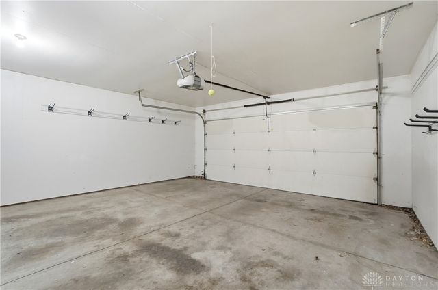 2324 Belloak Drive, Dayton, OH 45440