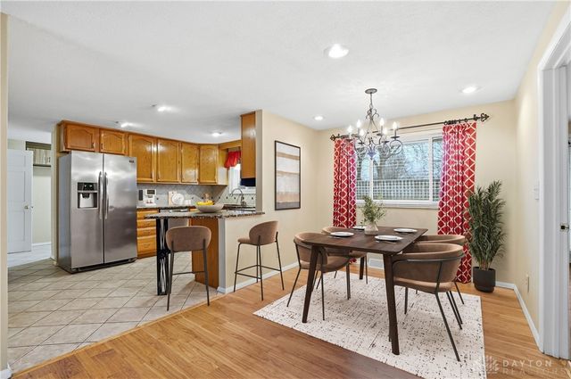 2324 Belloak Drive, Dayton, OH 45440