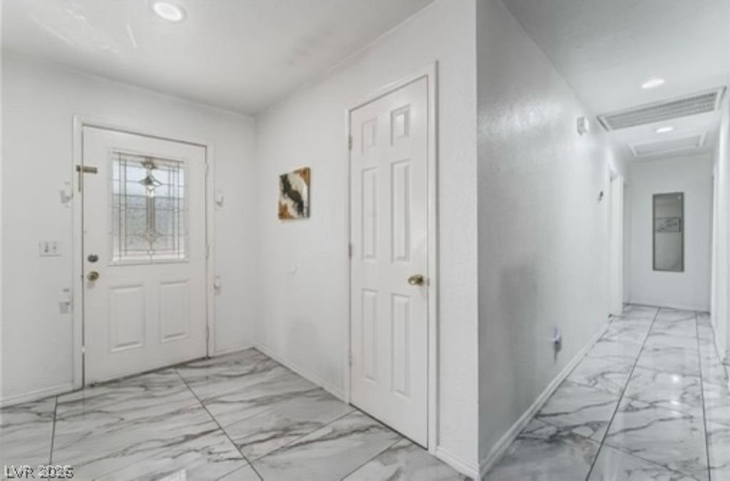4870 East Colorado Avenue, Las Vegas, NV 89104 — photo 3