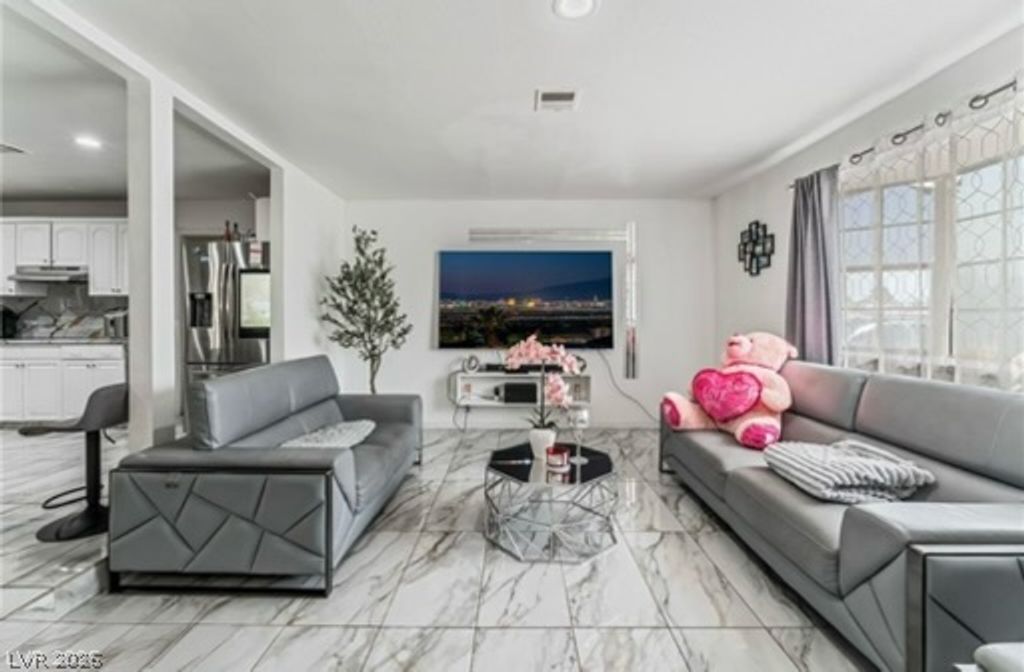 4870 East Colorado Avenue, Las Vegas, NV 89104 — photo 5