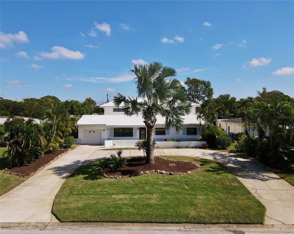 2945 68TH STREET N, St Petersburg, FL 33710