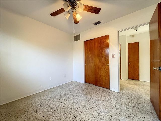 2945 68TH STREET N, St Petersburg, FL 33710