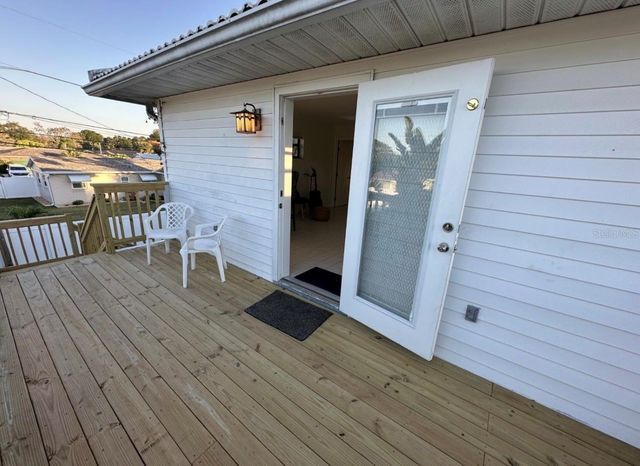 2945 68TH STREET N, St Petersburg, FL 33710