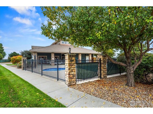 10449 Paris St 203, Commerce City, CO 80640