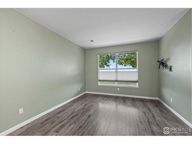 10449 Paris St 203, Commerce City, CO 80640