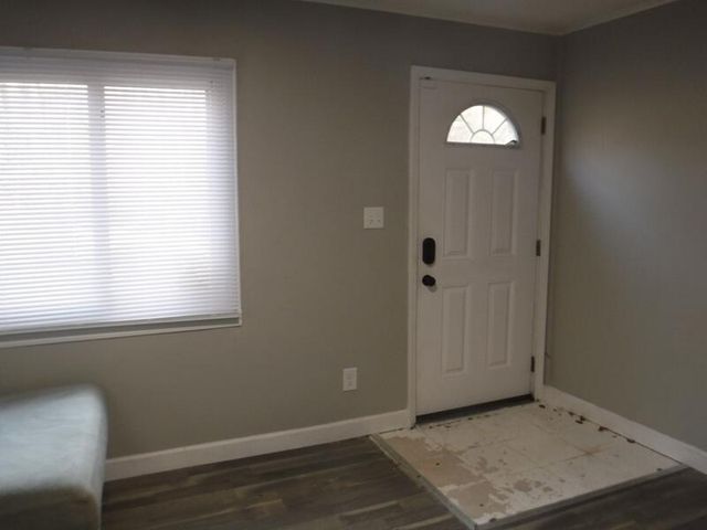 209 Wallace Avenue, Kalamazoo City, MI 49048