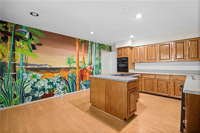 675 Weatherly lane Lane, Sandy Springs, GA 30328