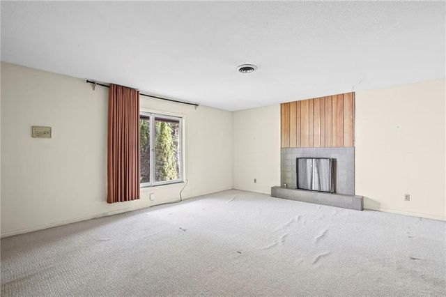 675 Weatherly lane Lane, Sandy Springs, GA 30328