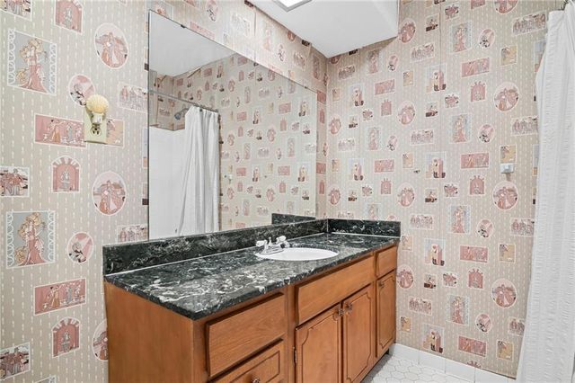 675 Weatherly lane Lane, Sandy Springs, GA 30328