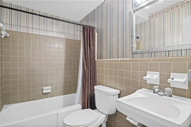 675 Weatherly lane Lane, Sandy Springs, GA 30328