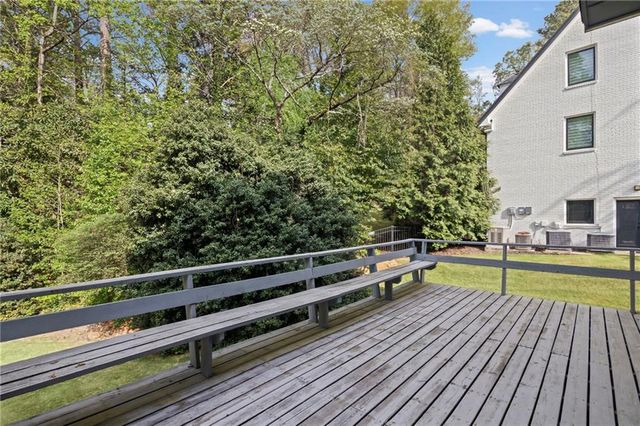 675 Weatherly lane Lane, Sandy Springs, GA 30328