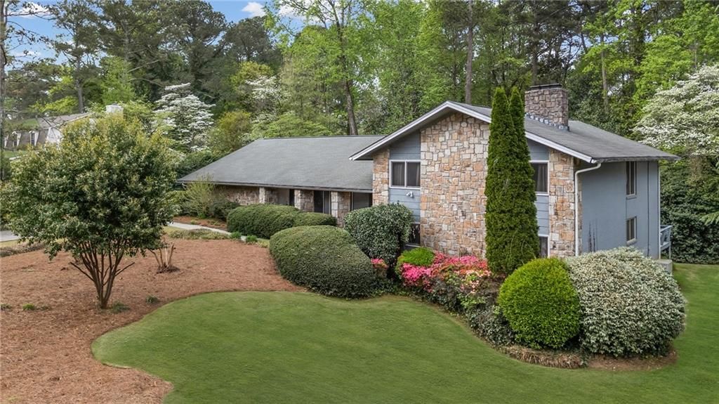 675 Weatherly lane Lane, Sandy Springs, GA 30328