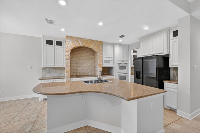 631 Table Rock Drive, Prosper, TX 75078