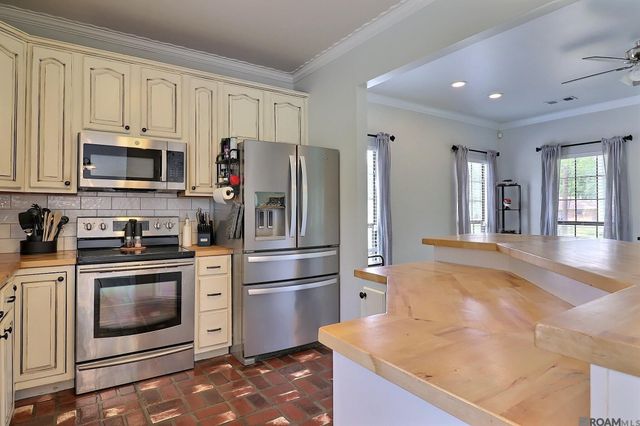 26260 Juban Rd, Denham Springs, LA 70726