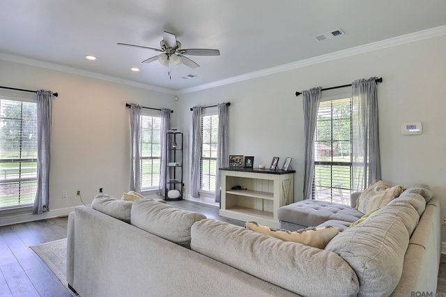 26260 Juban Rd, Denham Springs, LA 70726