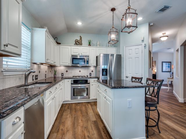 4113 Slick Rock, Fort Worth, TX 76040