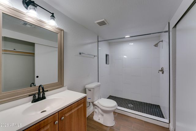 2089 E DON CARLOS Avenue, Tempe, AZ 85281